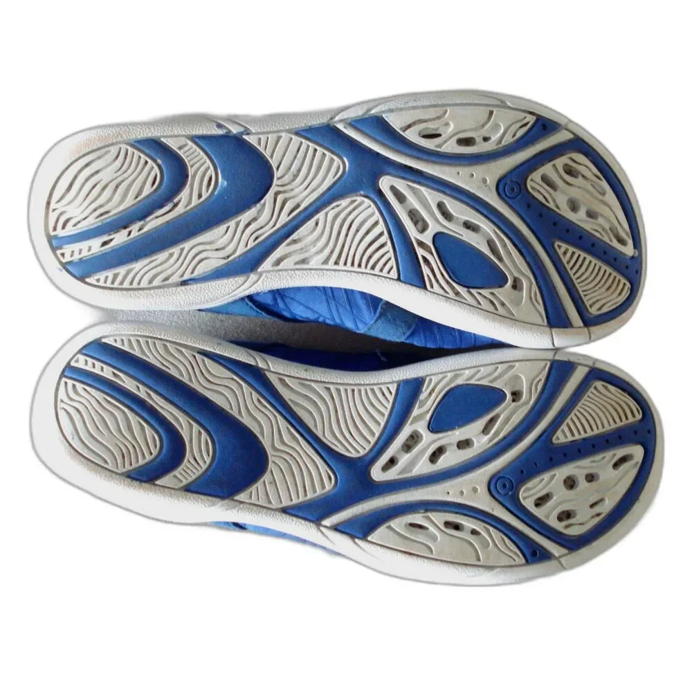 Giobtouch Unisex Water Shoes Blue Sneakers Unisex Kids Size 35 EUR - US 5